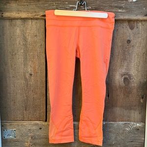 Lululemon Inspire (?) Crop